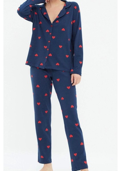 Tarz Rahat Uzun Kollu Boru Paça Pamuklu Kalp Desenli Örme Pijama Takımı