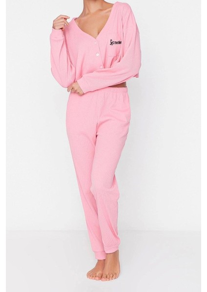 Tarz Rahat Uzun Kollu Boru Paça Fitilli Pamuklu Nakışlı Örme Pijama Takımı fiyatları