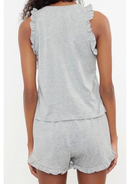 Tarz Rahat Kolsuz Kol Boru Paça %100 Pamuklu Fırfır Detaylı Örme Pijama Takımı
