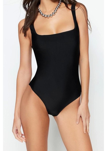 Kadın Moda Kapsız Askılı Carmen Yaka Siyah Regular Mayo fiyatları