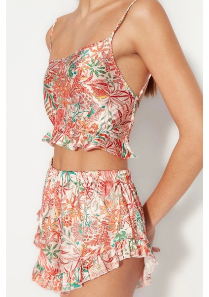 Tarz Rahat Kolsuz Kol Boru Paça Kiraz Desenli Fırfırlı ve Sırt Ip Saten Dokuma Pijama Takımı fırsatları