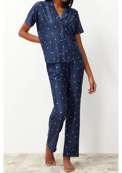 Tarz Rahat Kısa Kollu Boru Paça Kalpli Örme Pijama Takımı