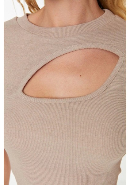 Moda Bisiklet Yaka Örme Slim Düz Desen Casual Günlük Crop Kısa Kol Bluz fırsatları