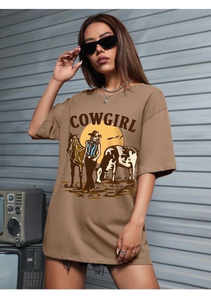 Cowgirl Baskılı Kadın / Kız Oversize Kahverengi T-Shirt