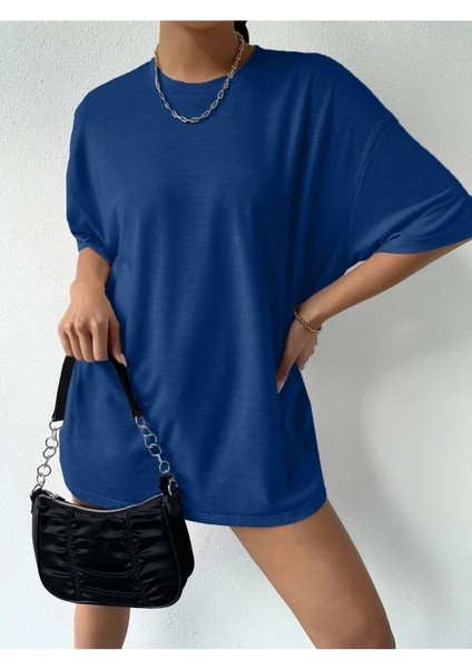Kadın / Kız Oversize T-Shirt Kelebek Baskılı fiyatları