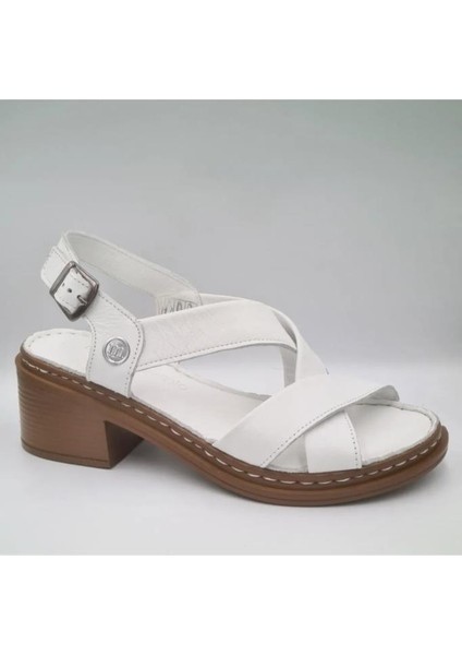 D25YS-2560-LX Kadın Deri 5 cm Kalın Topuklu Comfort Sandalet Beyaz fiyatları