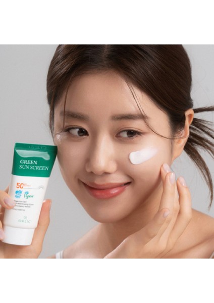 Green Sun Screen Spf 50 Pa++++ Hibrit Filtreli Kore Güneş Kremi 50 ml (Niacinamide, Ginseng, Ektoin)