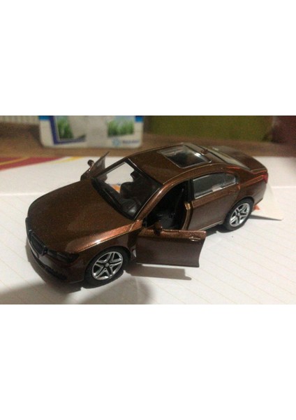 Oyuncak Metal Model Araba Açılır Kapı 1/36 Çek Bırak Kahve Bmw