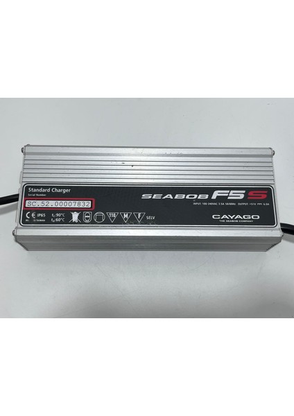 F5 S Sr Standart Şarj Aleti 51V 6.0A