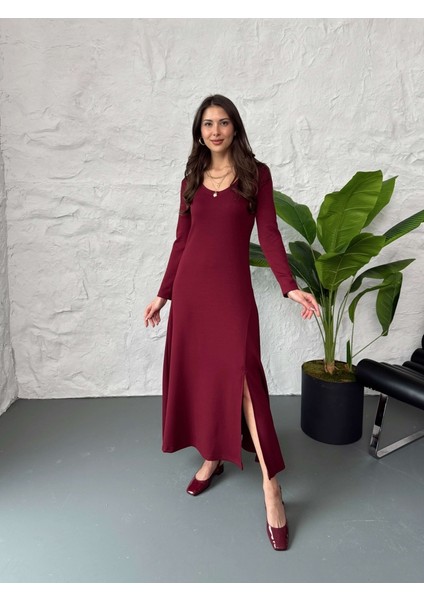 Bordo V Yaka Yırtmaçlı Modal Elbise