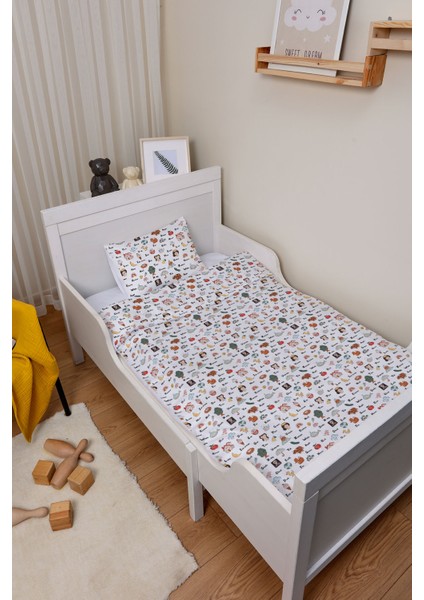 Organik Bebek Boy Nevresim Takımı (100X150) - Eğlenceli Kelimeler