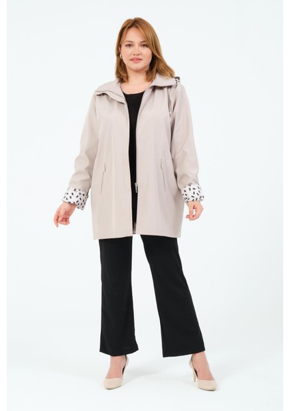 Seyhan Büyük Beden Kadın Mevsimlik Astarlı Kısa Polyester Trençkot