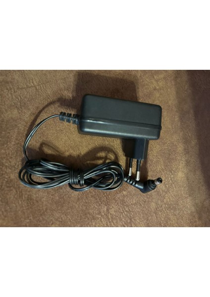 Leader MV18-Y120150-C5 MV18-Y11201KA5S 12V 12V 1.2A, 5.5/2.1mm Ac Adaptör
