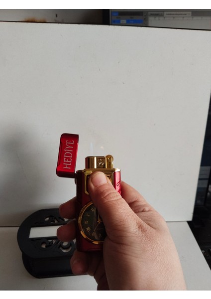 Çakmak (Hediye Arama) Şık ve Kalite Bir Arada Tasarım Kutulu Isim Yazılı NO:245 indirimleri