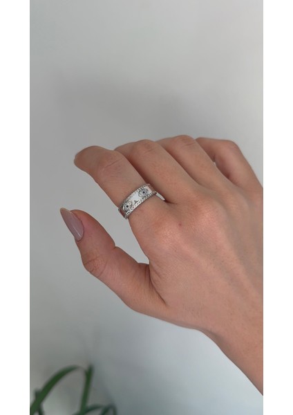 Lacivert Beyaz Zirkon Taşlı Ayarlanabilir Eye Göz Yüzük