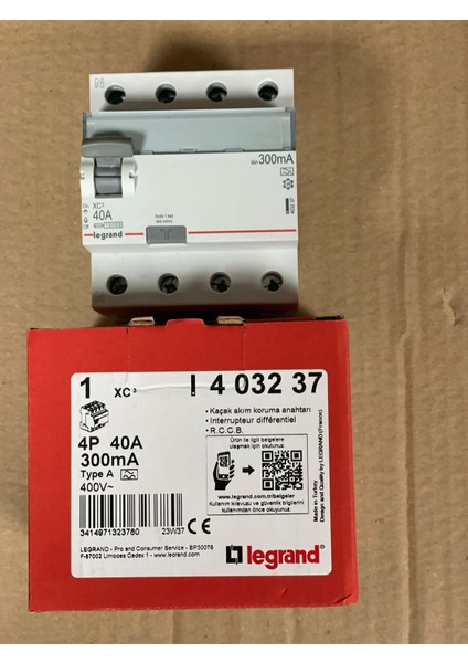 Xc3 4x 40A 300MA Kaçak Akım Koruma Anahtarı A Tipi 403237