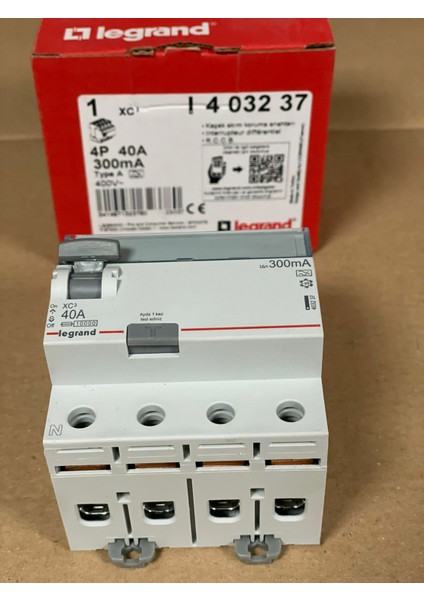 Xc3 4x 40A 300MA Kaçak Akım Koruma Anahtarı A Tipi 403237