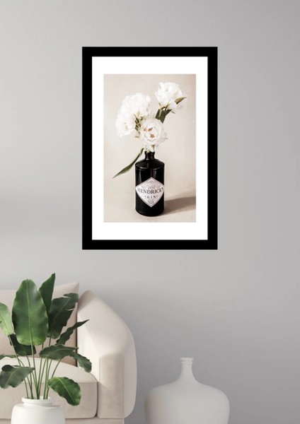 Siyah Çerçeve Görünümlü Hendrick's Duvar Dekoru - Salon Oturma Yatak Odası Için 20 x 30 cm Tablo