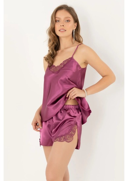 Faryanight Saten Dantel Detaylı Yırtmaçlı Ip Askılı Şort Takım