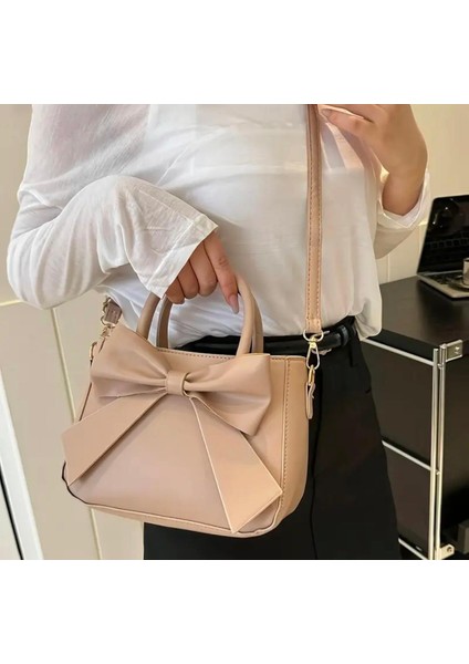 Fiyonk Detaylı Zarif Kadın Çantası Haki