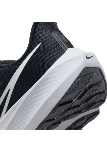 Air Zoom Pegasus 39 Erkek Siyah Koşu Ayakkabısı fırsatları