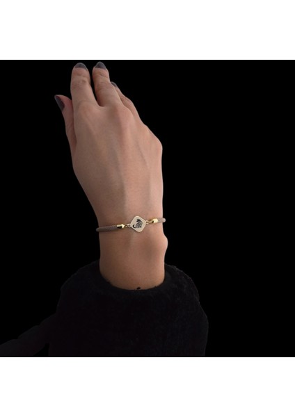 Özel Eşkenar Dörtgen Figürlü, Kahverengi Örgü Det Ayıyla 14 Ayar Altın Plakalı Kedi Bilekliği, Gençlere ve Ergenlere Tatlı ve Sıcak Bir Hediye! fiyatları