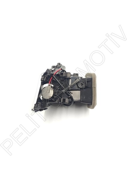 Audi A4 Ön Havalandırma Sol 8K1820901G (2008-2012) fırsatları