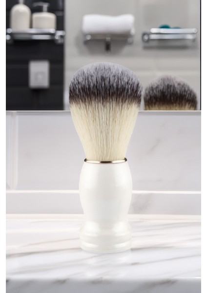 S8 Full Metal Manuel Tıraş Makinesi + F8 Tıraş Fırça + U3 Full Metal Ustura