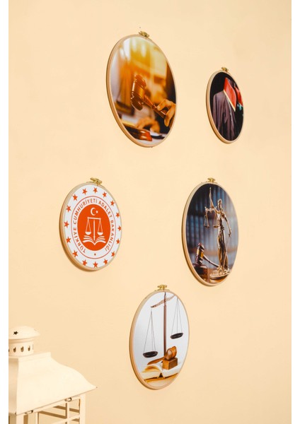 Avukat Set, 5'li Duvar Dekorasyonu, Doğal Ahşap Kasnak