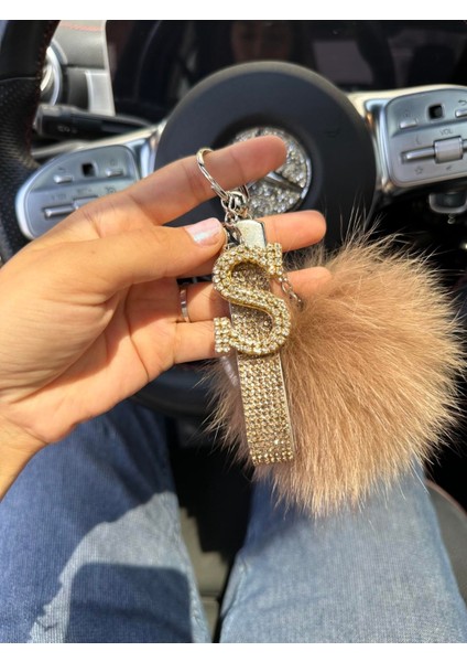 Gold Taşlı, Harfli, Camel Tilki Tüyü Ponponlu Anahtarlık