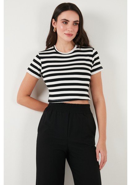 Slim Fit Bisiklet Yaka Çizgili T Shirt Bayan T Shirt 5866110 indirimleri