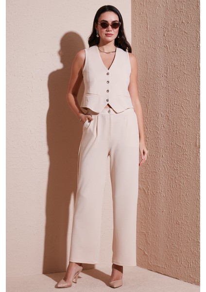 Regular Fit Yüksek Bel Bol Paça V Yaka Yelekli Takım Bayan Takım 5866199 modelleri