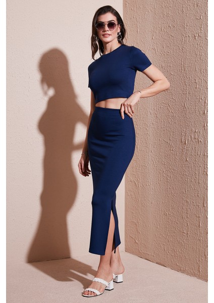 Slim Fit Yırtmaç Detaylı Uzun Etekli Crop Takım Bayan Takım 5866148