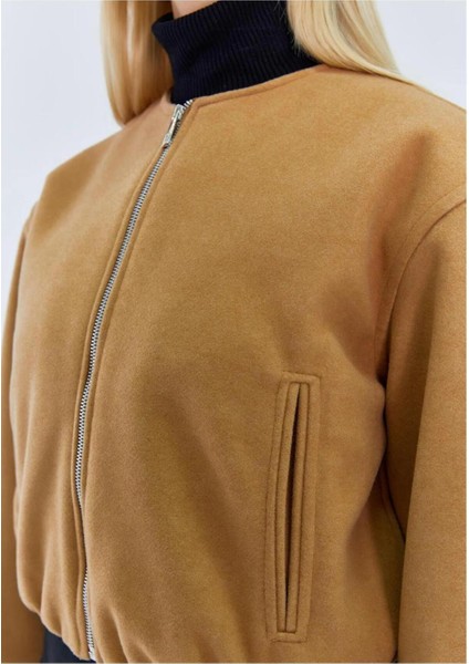 Kadın Fermuarlı Beli ve Kolu Lastikli Bomber Kaşe Ceket fiyatları