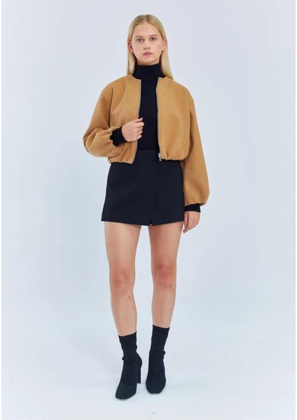 Kadın Fermuarlı Beli ve Kolu Lastikli Bomber Kaşe Ceket indirimleri