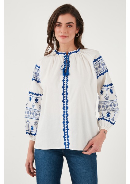 Nakış Işlemeli Pamuklu Oversize Fit Bağlamalı V Yaka Bluz Bayan Bluz 676271