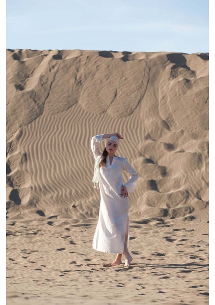 Adenium Keten Kaftan Beyaz
