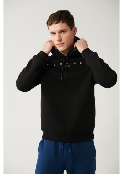 Erkek Siyah Şardonlu Kumaş 3 Iplik Kapüşonlu Nakışlı Sweatshirt A32y1393