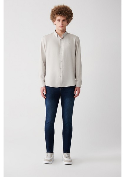 Erkek Açık Gri Düğmeli Yaka Slim Fit Dar Kesim Gömlek B002001