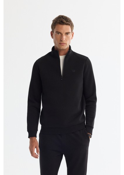 Erkek Siyah Dik Yaka Fermuarlı 3 Iplik Şardonlu Sweatshirt E001020