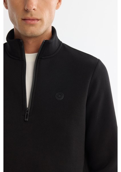 Erkek Siyah Dik Yaka Fermuarlı 3 Iplik Şardonlu Sweatshirt E001020