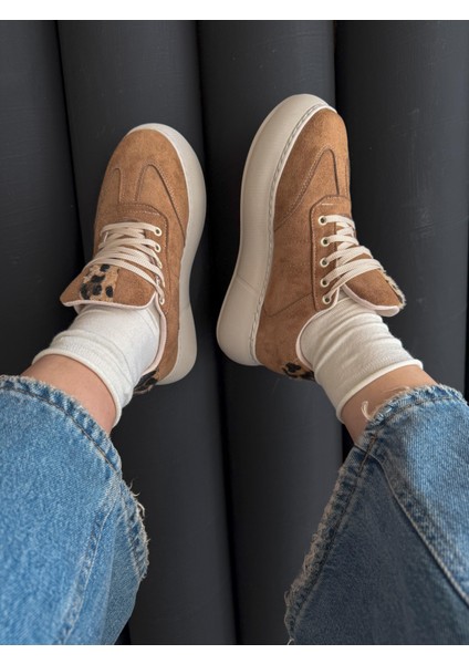 Kadın Sneaker Taba Süet Yüksek Taban Bağcıklı Spor Ayakkabı Leopar Desenli Azin indirimleri