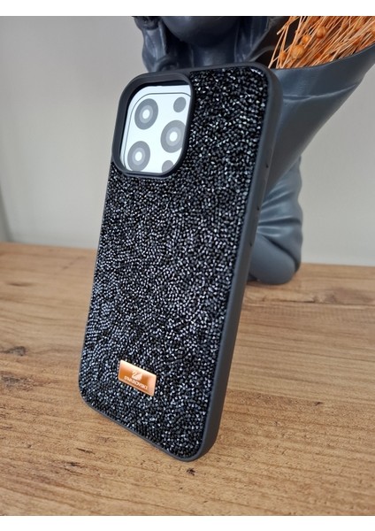iPhone 16 Pro Uyumlu Işıltılı Taşlı Lüks İçi Kadife Kamera Çıkıntılı Swarovski Kılıf modelleri