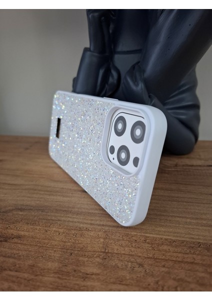 iPhone 16 Pro Uyumlu Işıltılı Taşlı Lüks İçi Kadife Kamera Çıkıntılı Swarovski Kılıf fırsatları