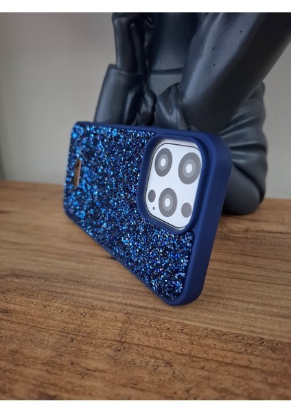 iPhone 15 Pro Max Uyumlu Işıltılı Taşlı Lüks İçi Kadife Kamera Çıkıntılı Swarovski Kılıf fırsatları