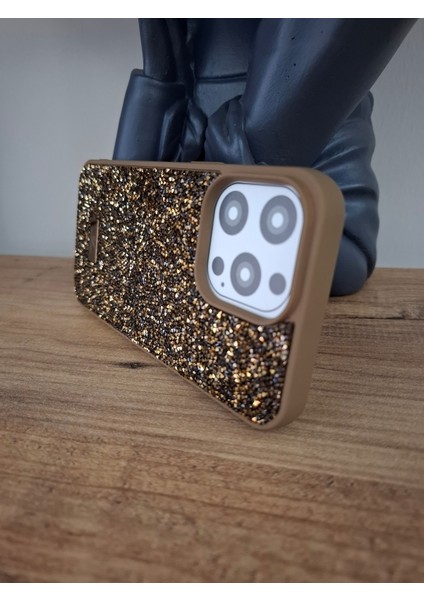 iPhone 15 Pro Max Uyumlu Işıltılı Taşlı Lüks İçi Kadife Kamera Çıkıntılı Swarovski Kılıf fırsatları