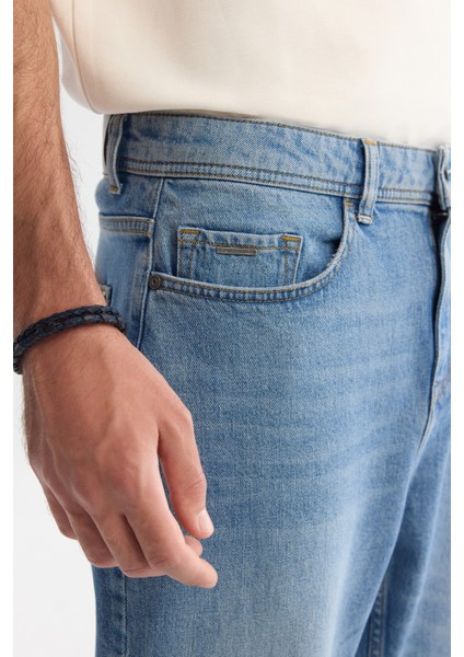 Erkek Mavi Eskitme Yıkamalı Esnek Jean Pantolon A42y3570
