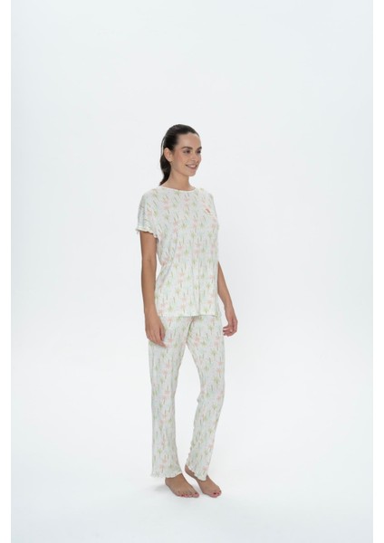 Kadın Ekru Pijama Takım modelleri