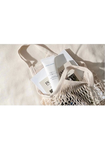 Moringa Ceramide Hyaluronic Acid Hydrating Watery Sunscreen (Güneş Kremi) 50ML modelleri