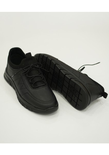 Siyah Deri Bağcıklı Erkek Sneaker